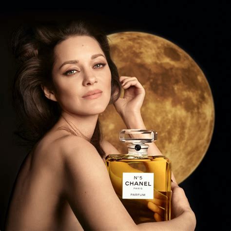 chanel no 5 commercial 2022|Go behind the scenes with Marion Cotillard for Chanel No5.